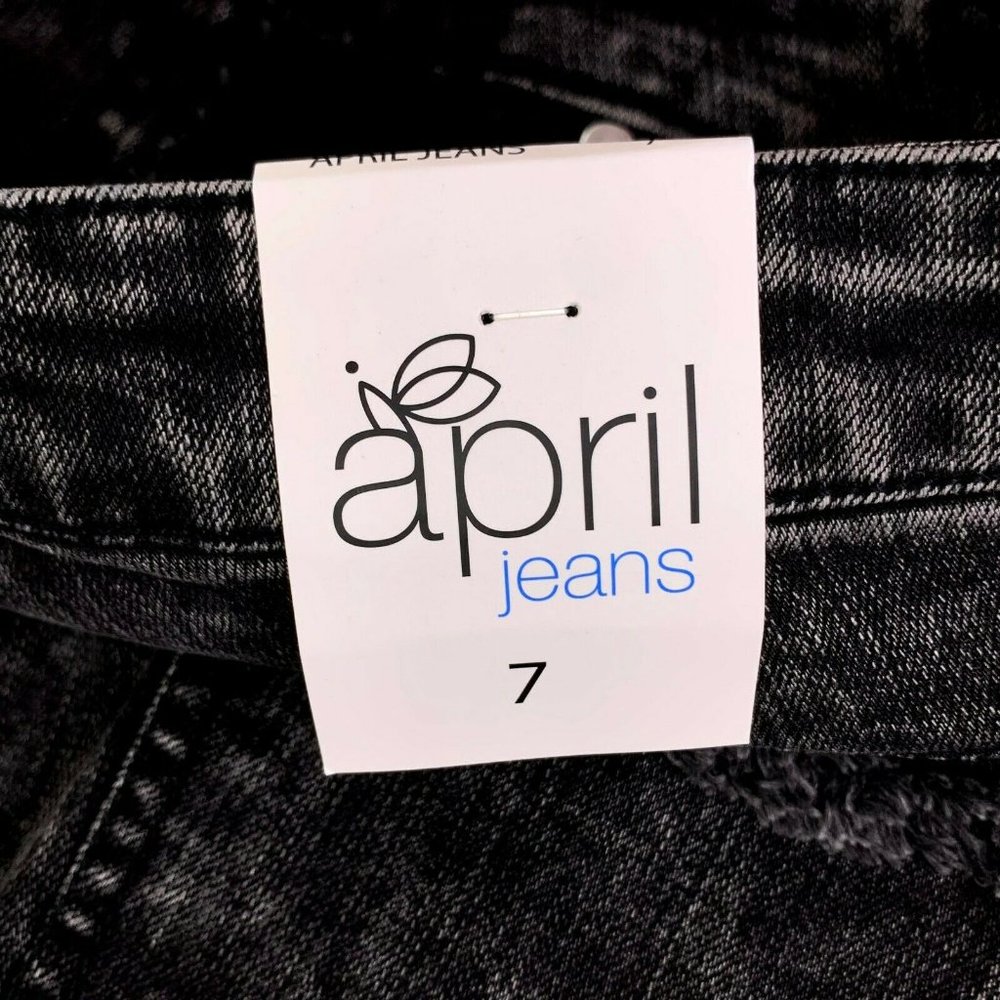 April Distressed Cropped Raw Hem Acid Wash Jeans 7 - Picture 6 of 8